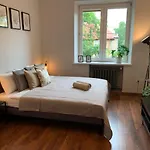 Royal * Kraków
